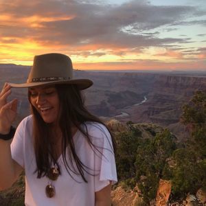 Meet your Posher, Jessica